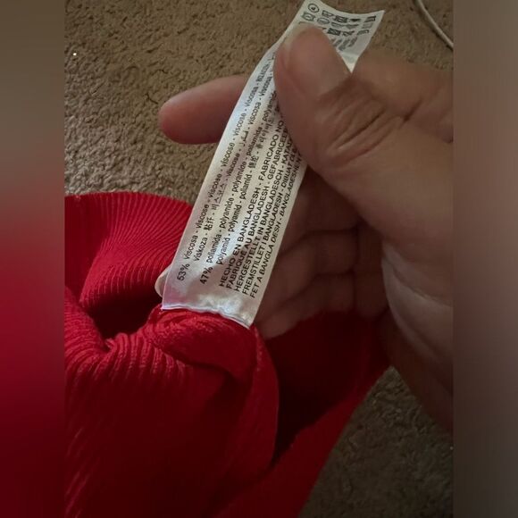 Zara small ribbed spaghetti strap top - Picture 2 of 9